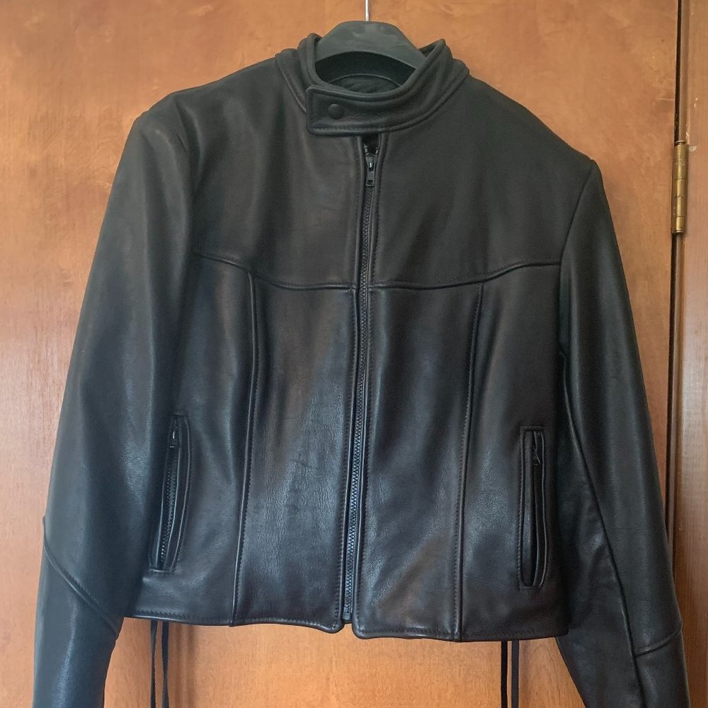 Pristine California Creations Woman's 12 Black Leather Motorcycle Jacket